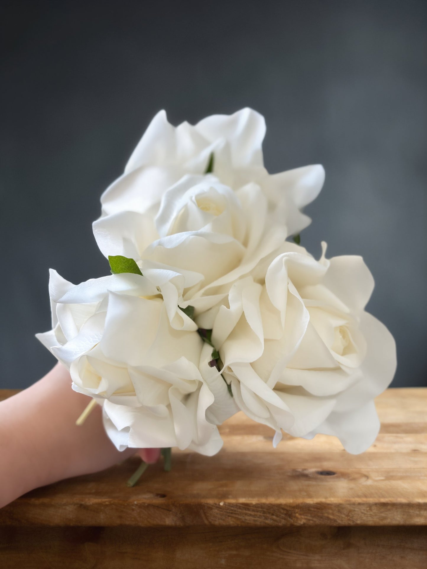 Real Touch Roses in Bunch (5pcs/bunch)